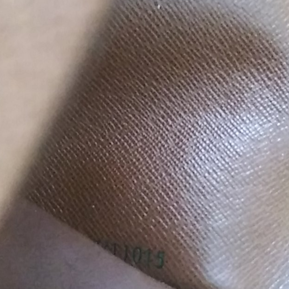 SOLD. 💕Authentic Louis Vuitton Monogram Zippy Wallet - Picture 11 of 16